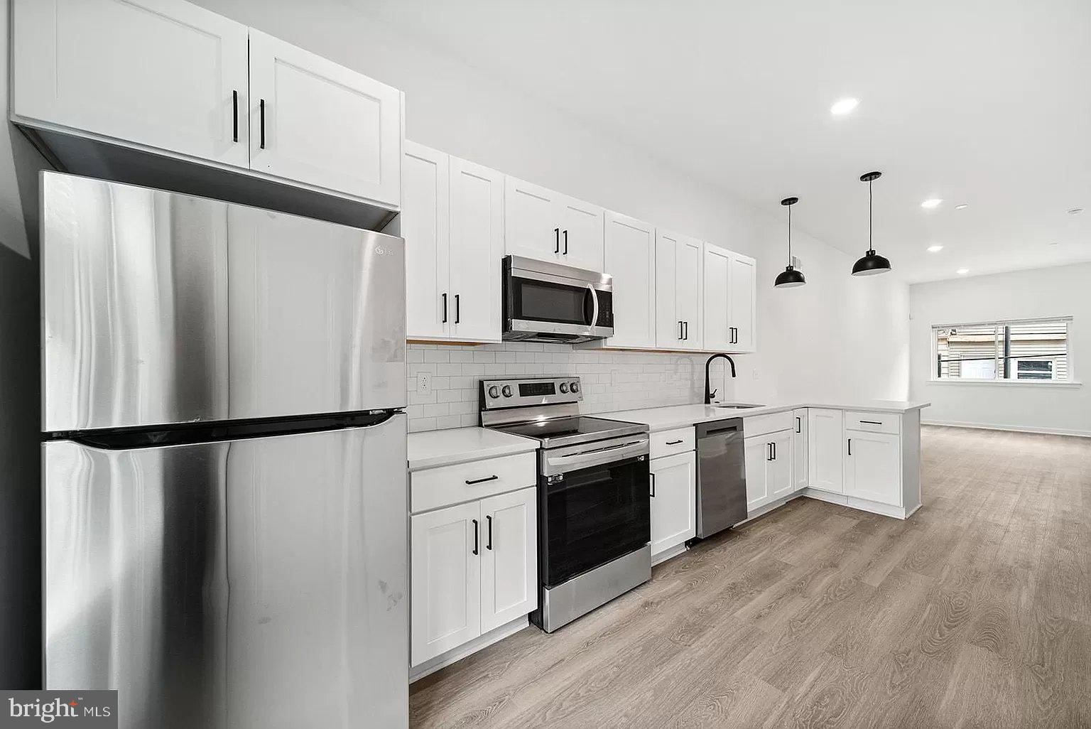 1307 W Clearfield St #A