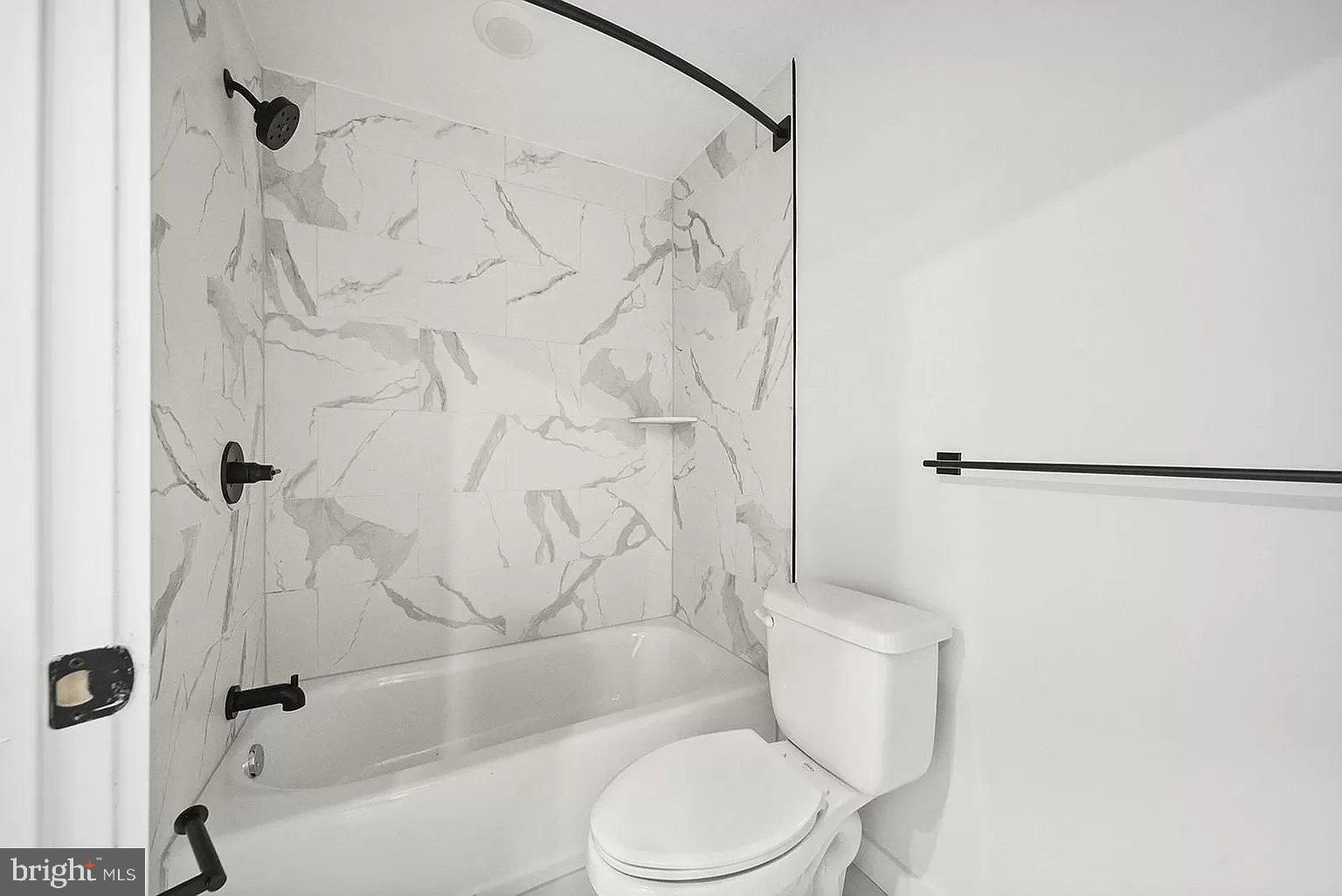 1307 W Clearfield St #A