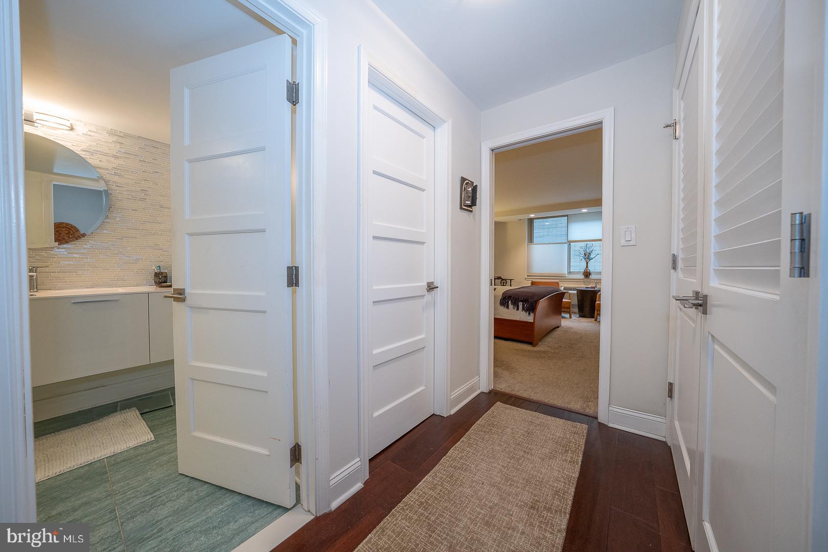 1919 Chestnut St #723-24