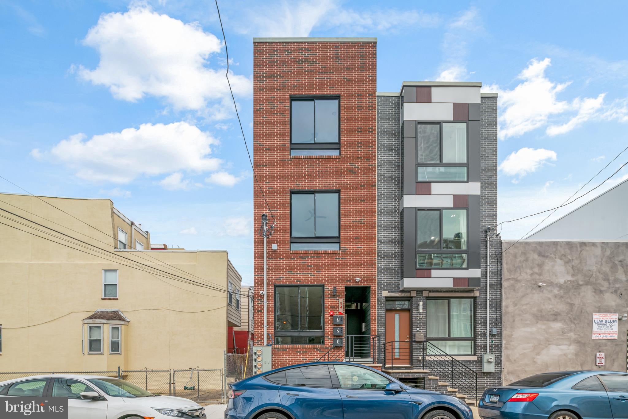 1341 N Randolph St #1