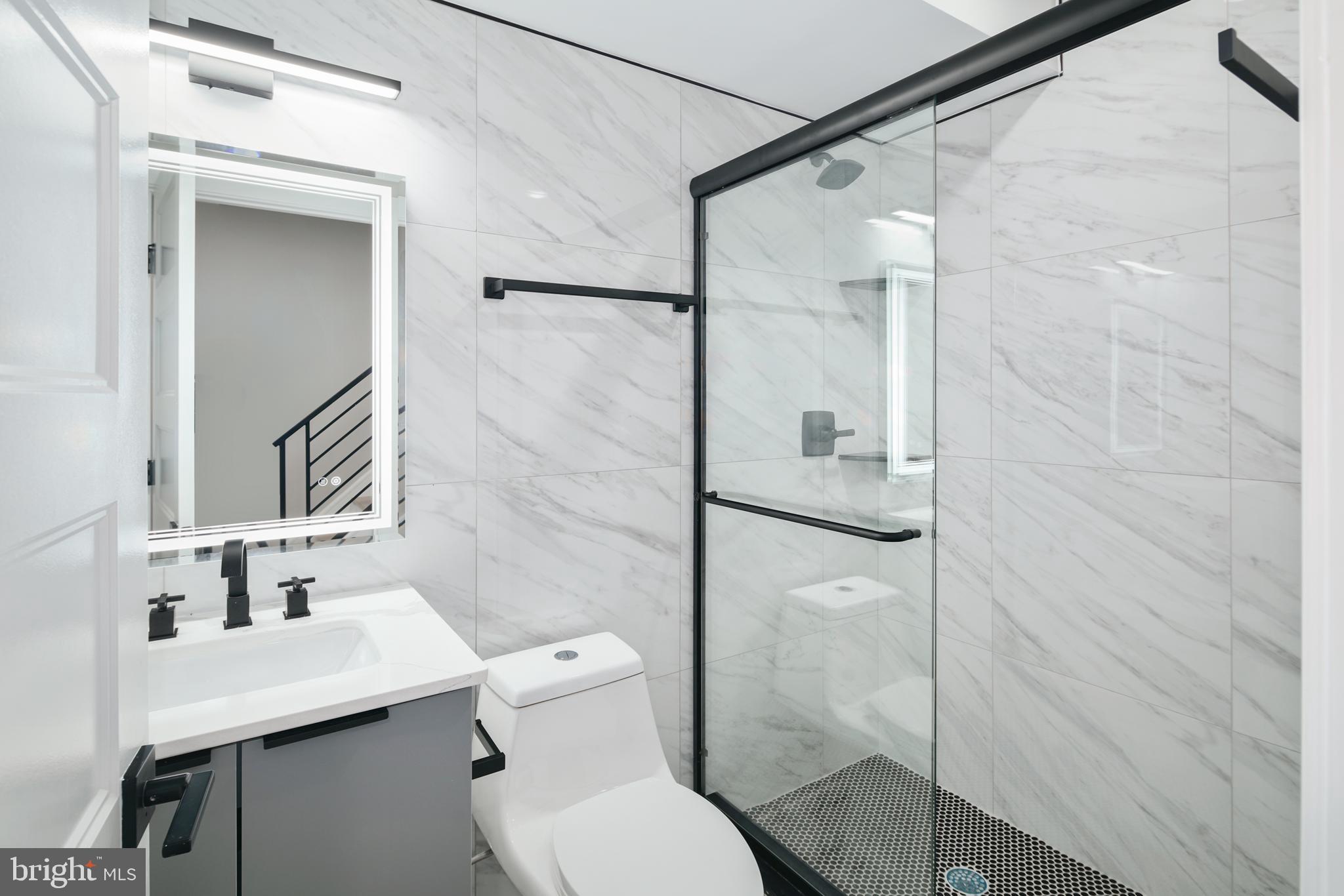 1341 N Randolph St #1