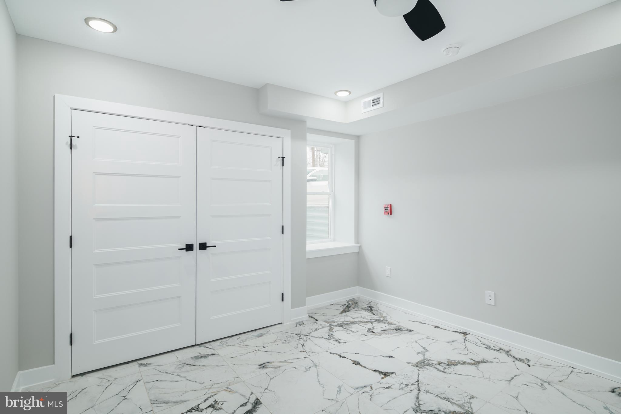 1341 N Randolph St #1