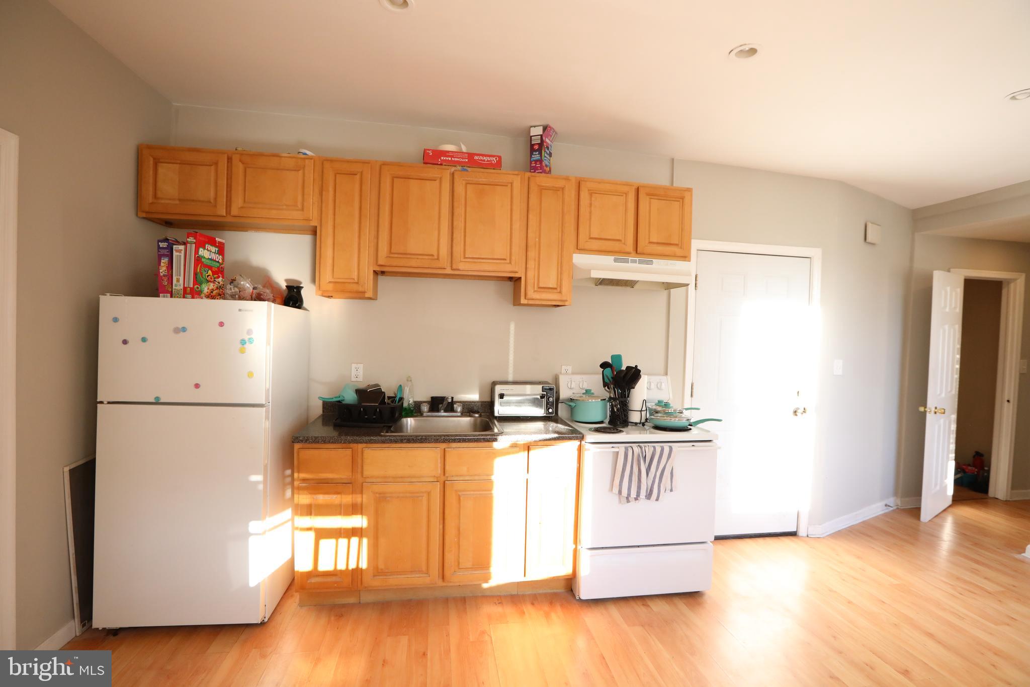 1522 W Dauphin St #2