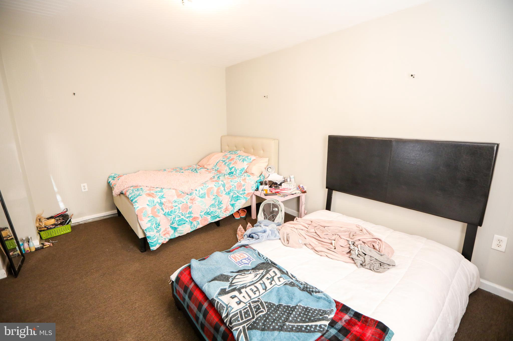 1522 W Dauphin St #2