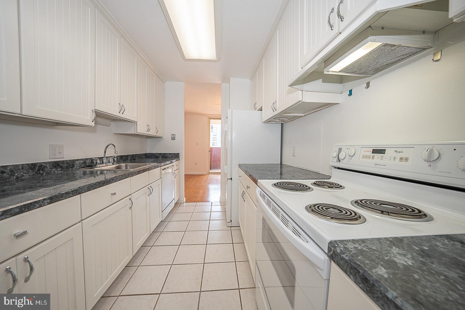 1901 John F Kennedy Blvd #2618-17