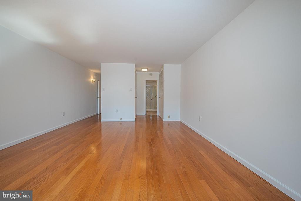 1901 John F Kennedy Blvd #2618-17