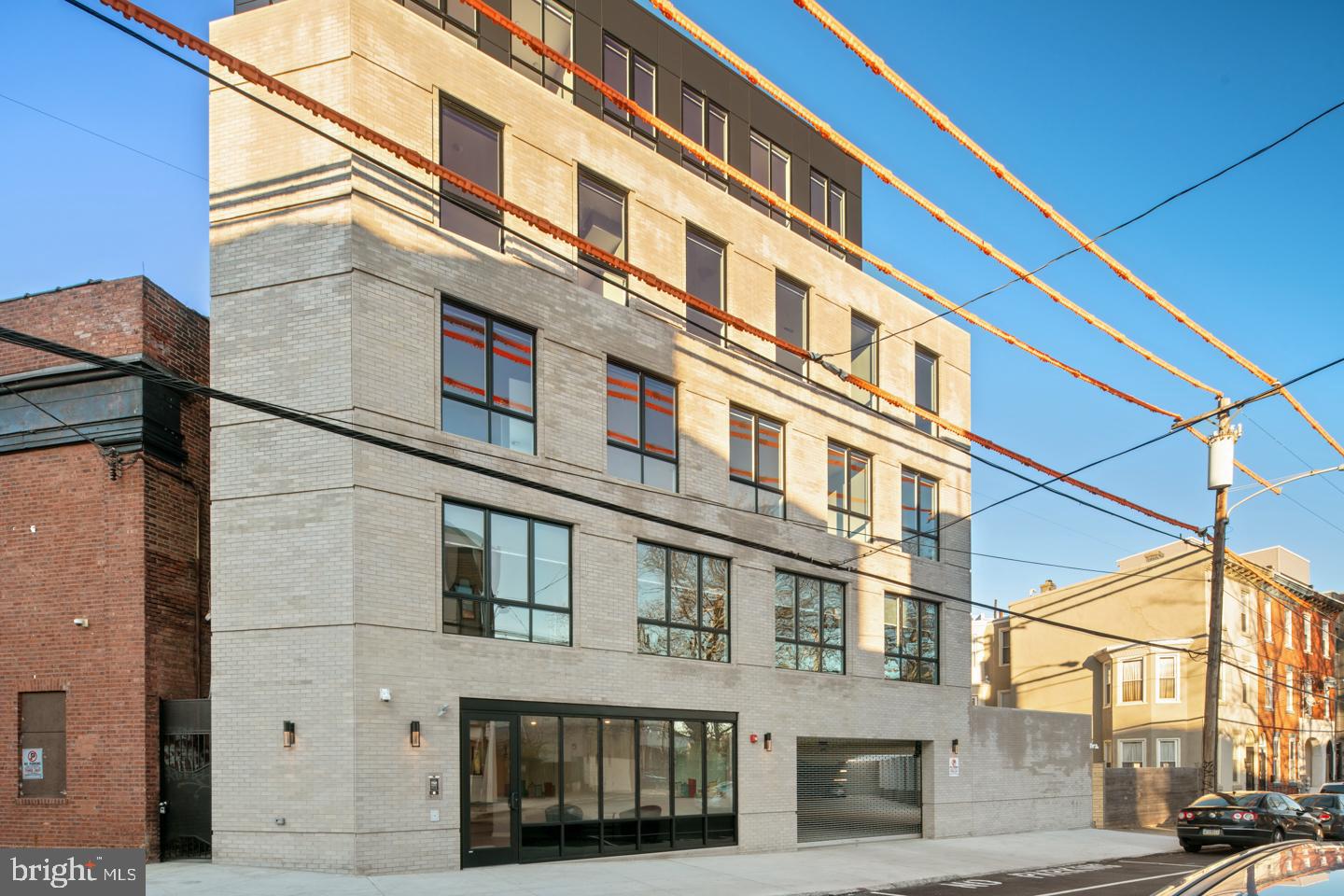 1734-38 Ridge Ave #404