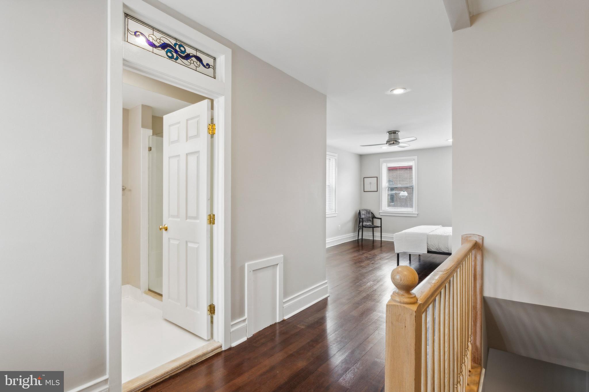 307 W George St