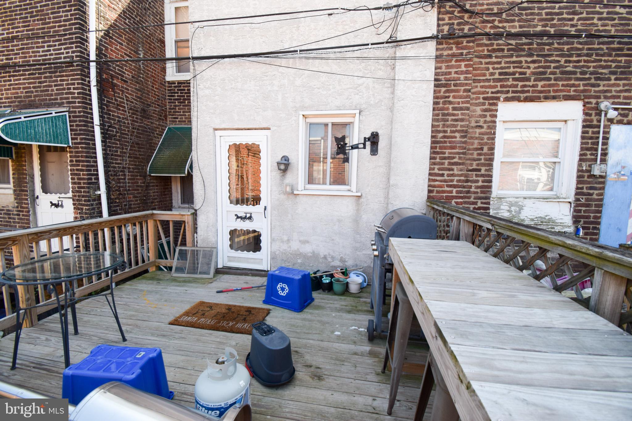 418 MARKLE ST