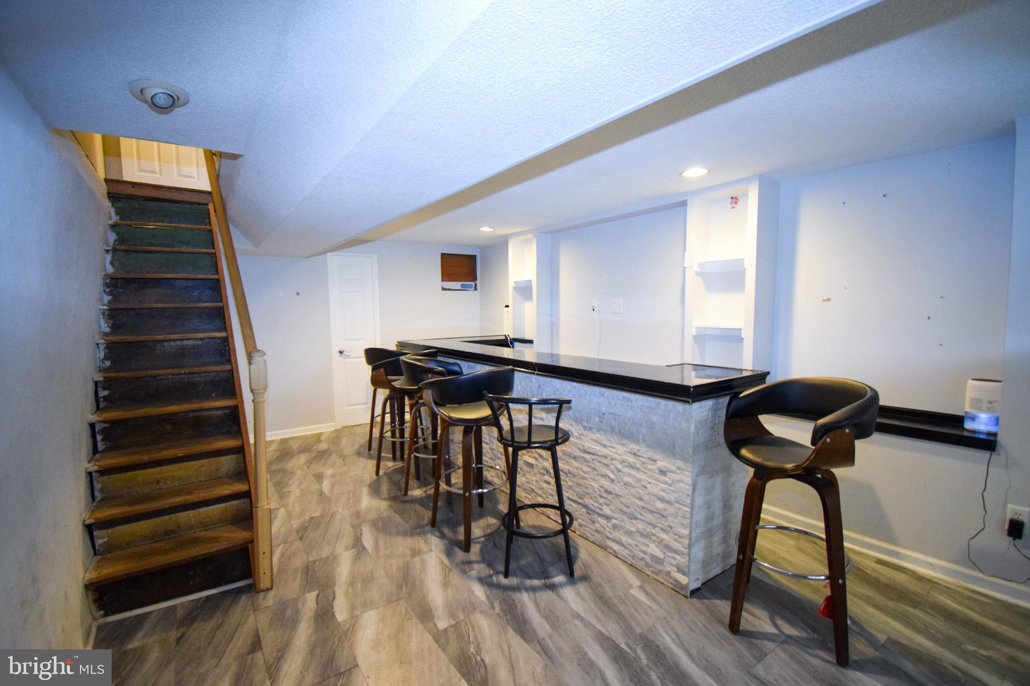 418 MARKLE ST