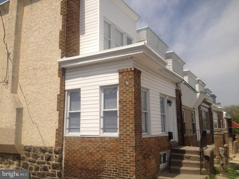 1032 S 57th St
