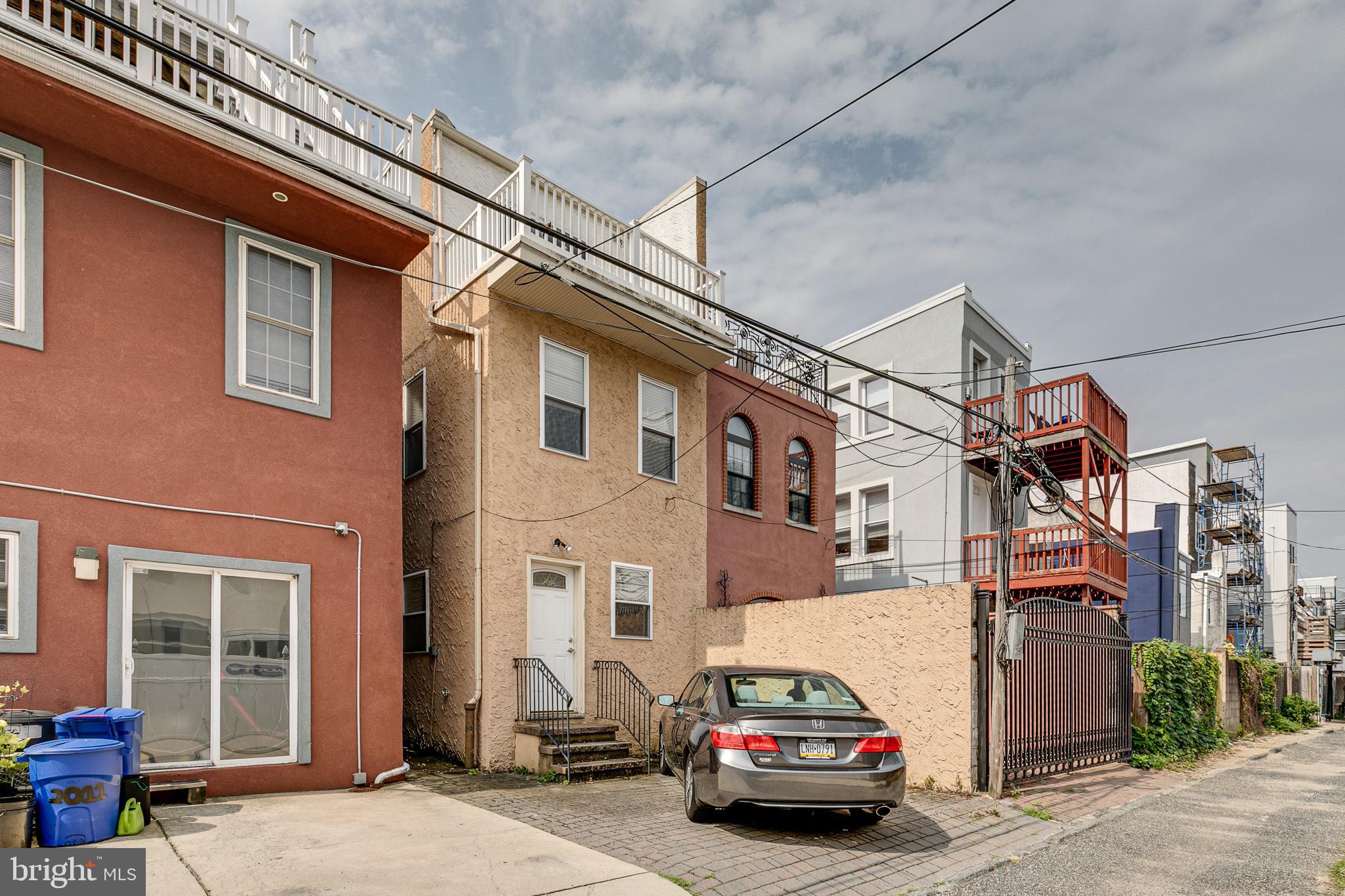 2013 CATHARINE ST