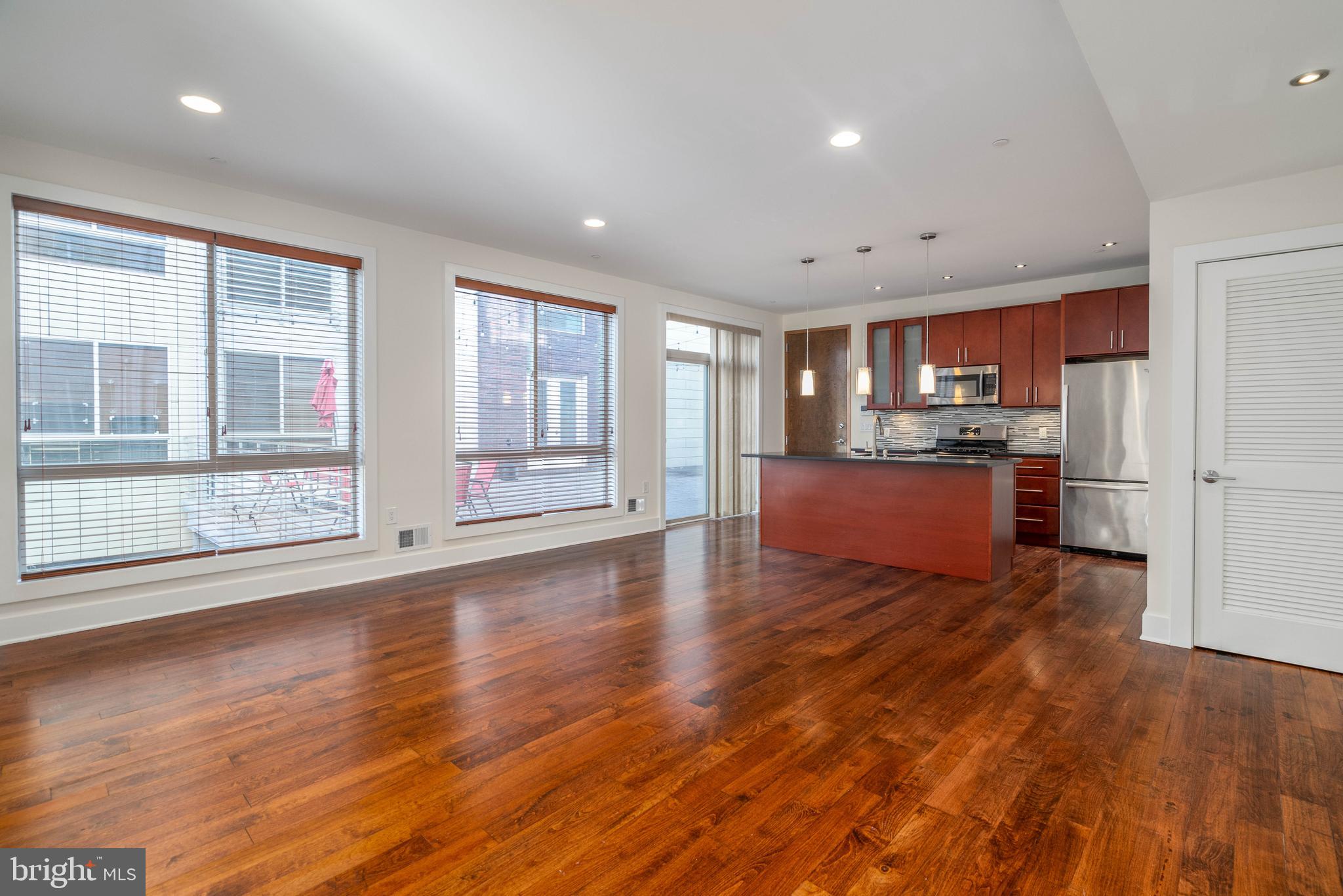 1532-36 N 2nd St #27