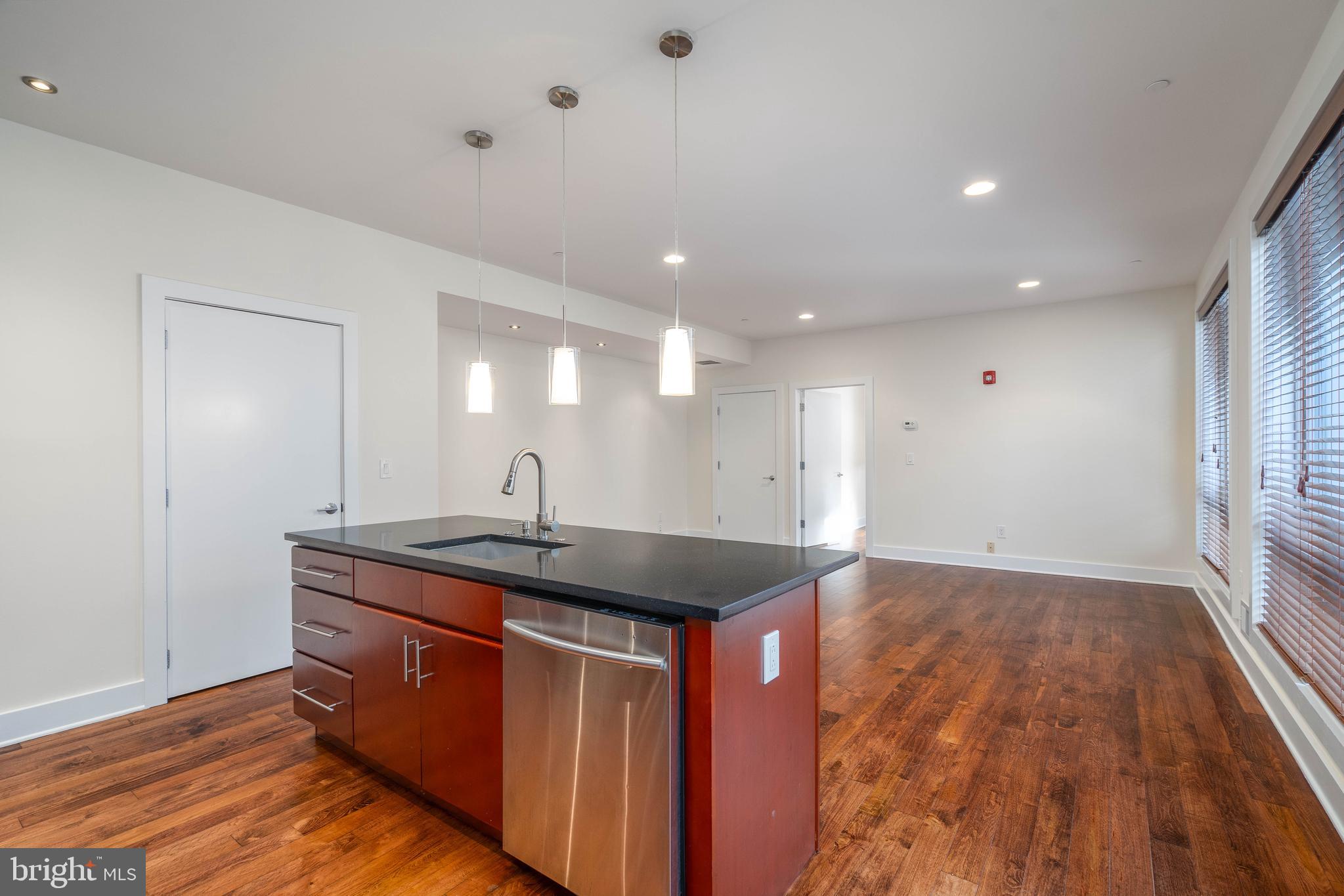 1532-36 N 2nd St #27