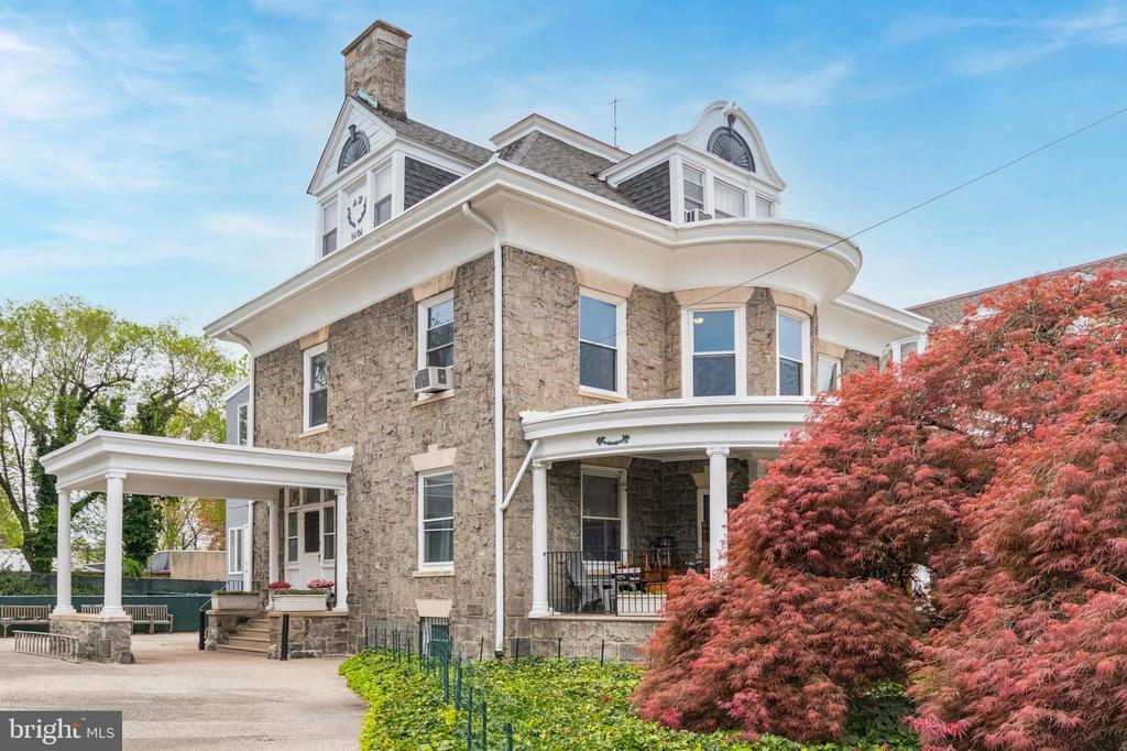 5024 Penn St