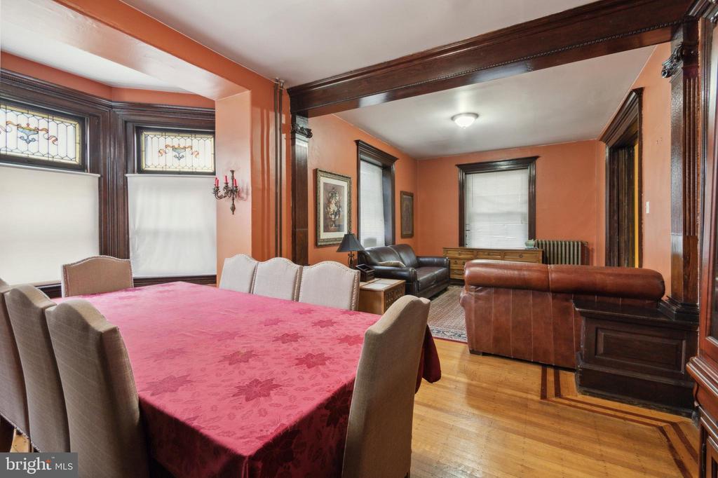5024 Penn St