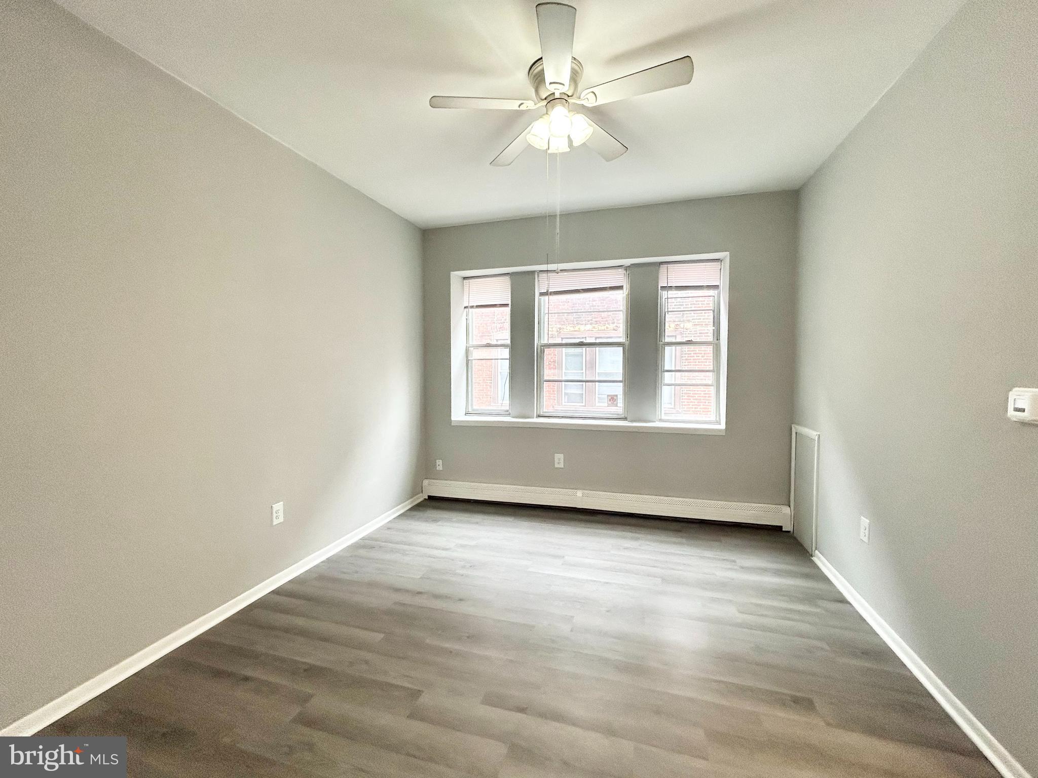 4404-4006 WALNUT ST #G2