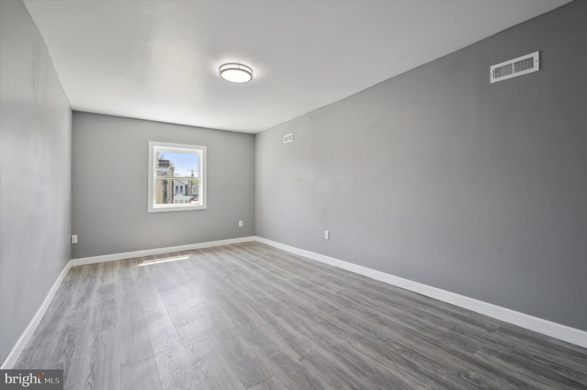 5966 Springfield Ave