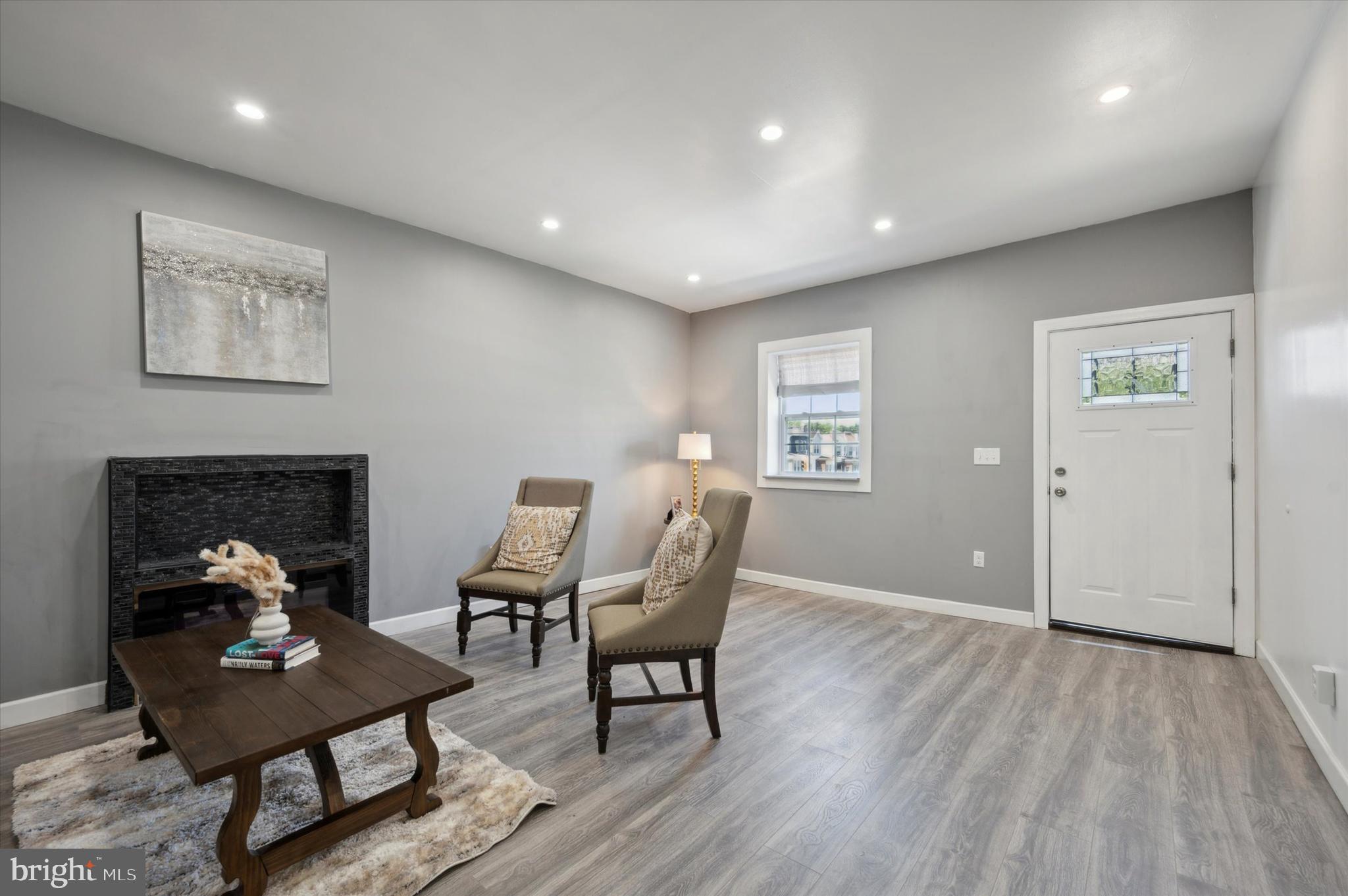 5966 Springfield Ave