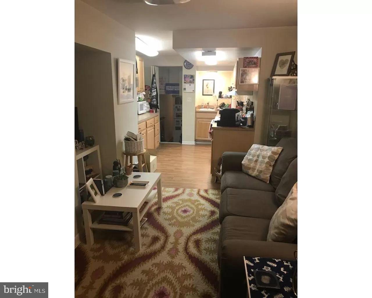 2015 WALNUT ST #201A