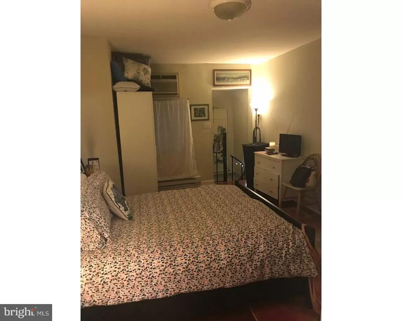 2015 WALNUT ST #201A