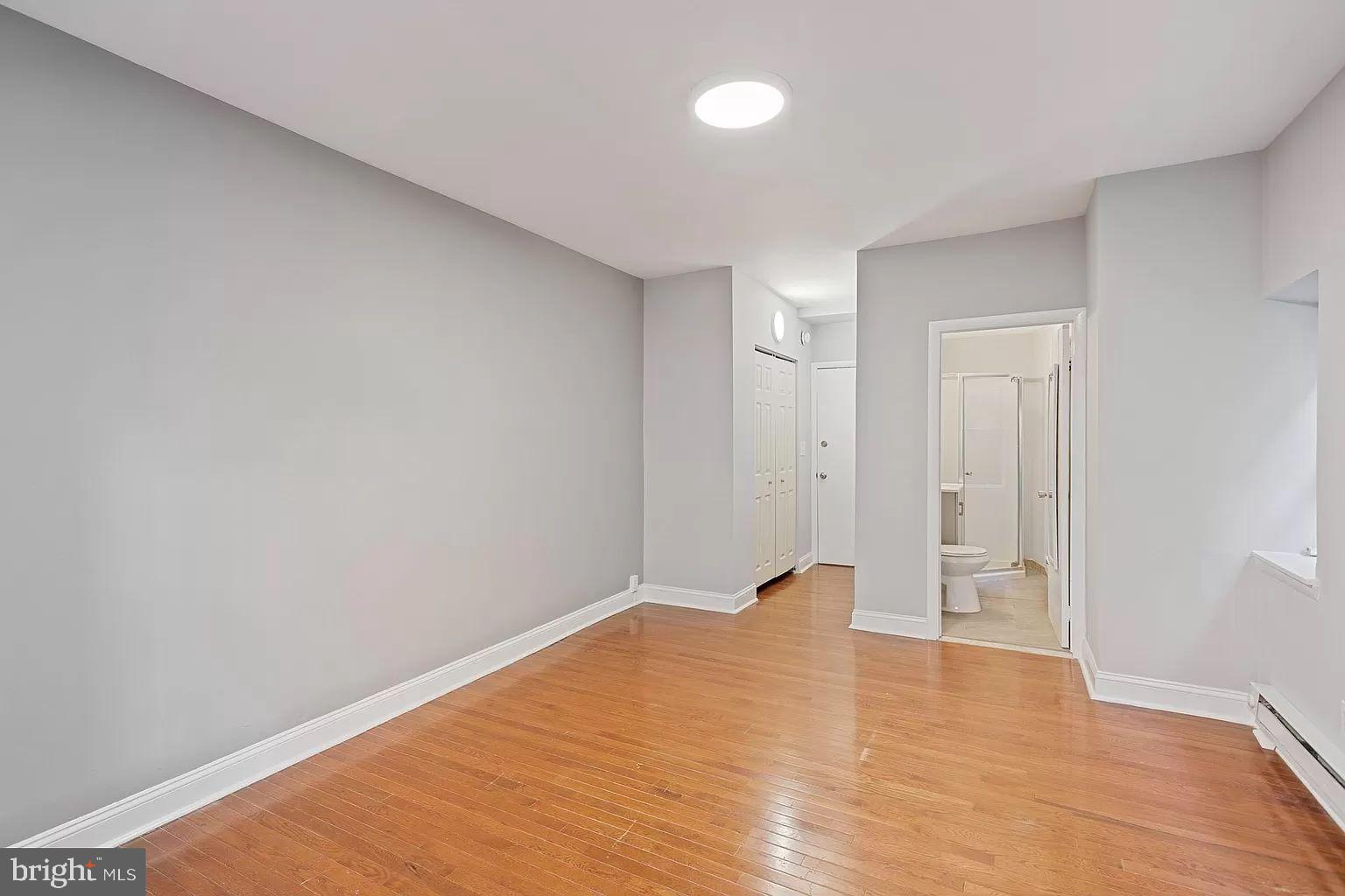 2015 WALNUT ST #201A