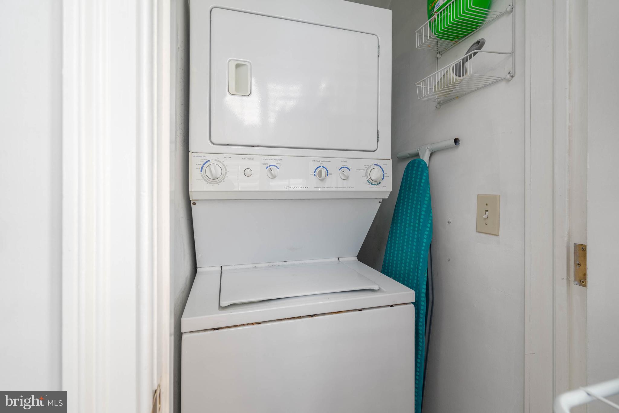 1903-05 Green St #10