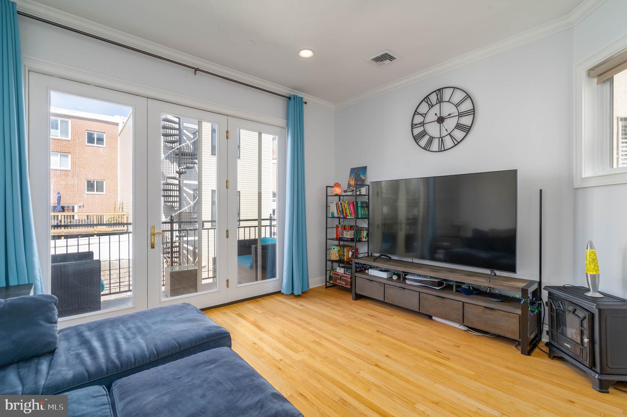 1903-05 Green St #10