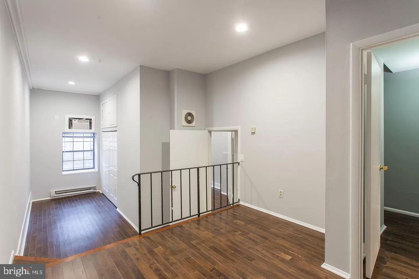2015 WALNUT ST #202