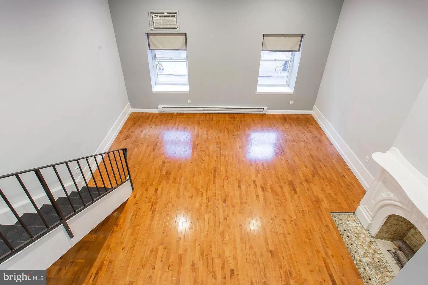 2015 WALNUT ST #202