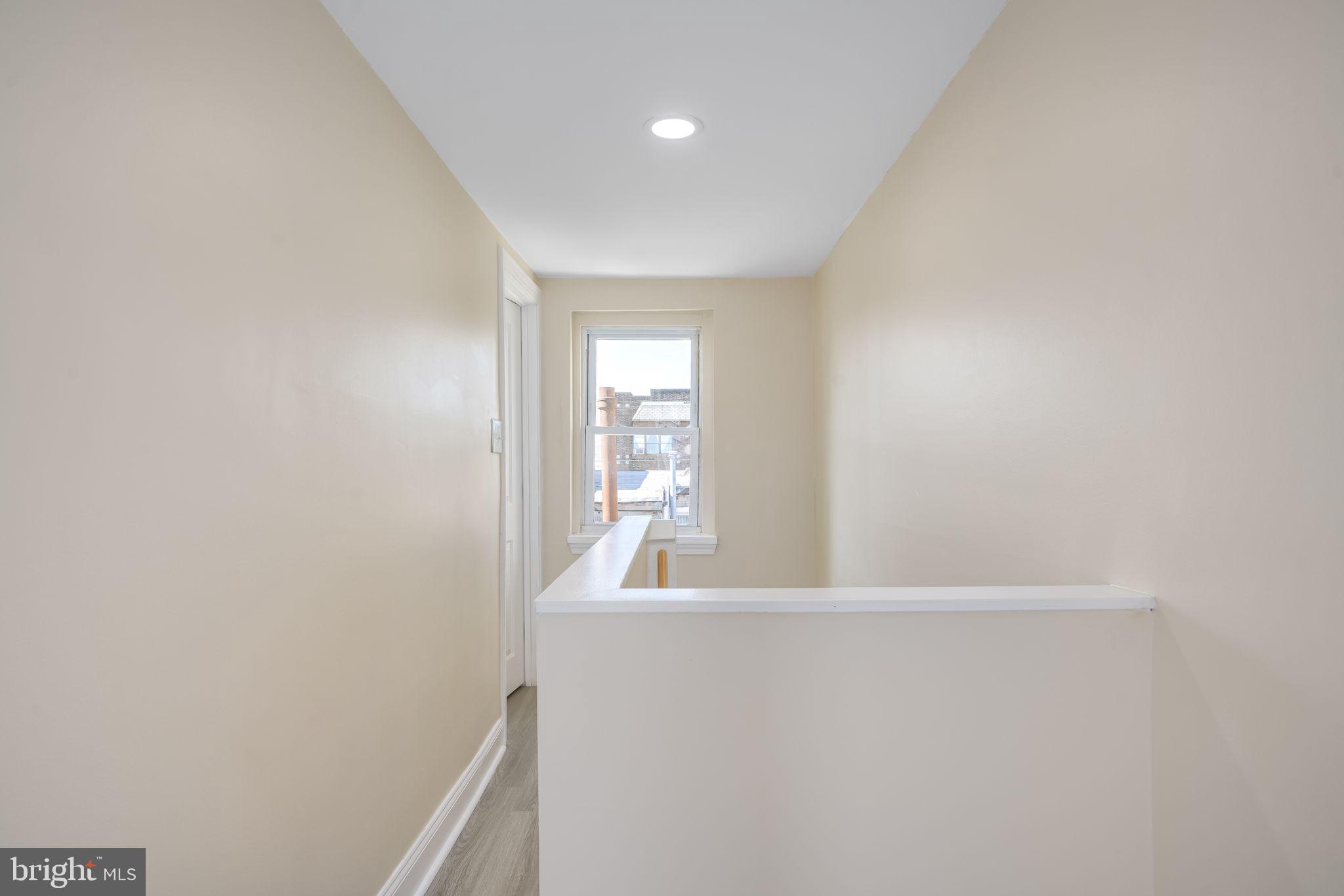 506 Mountain St