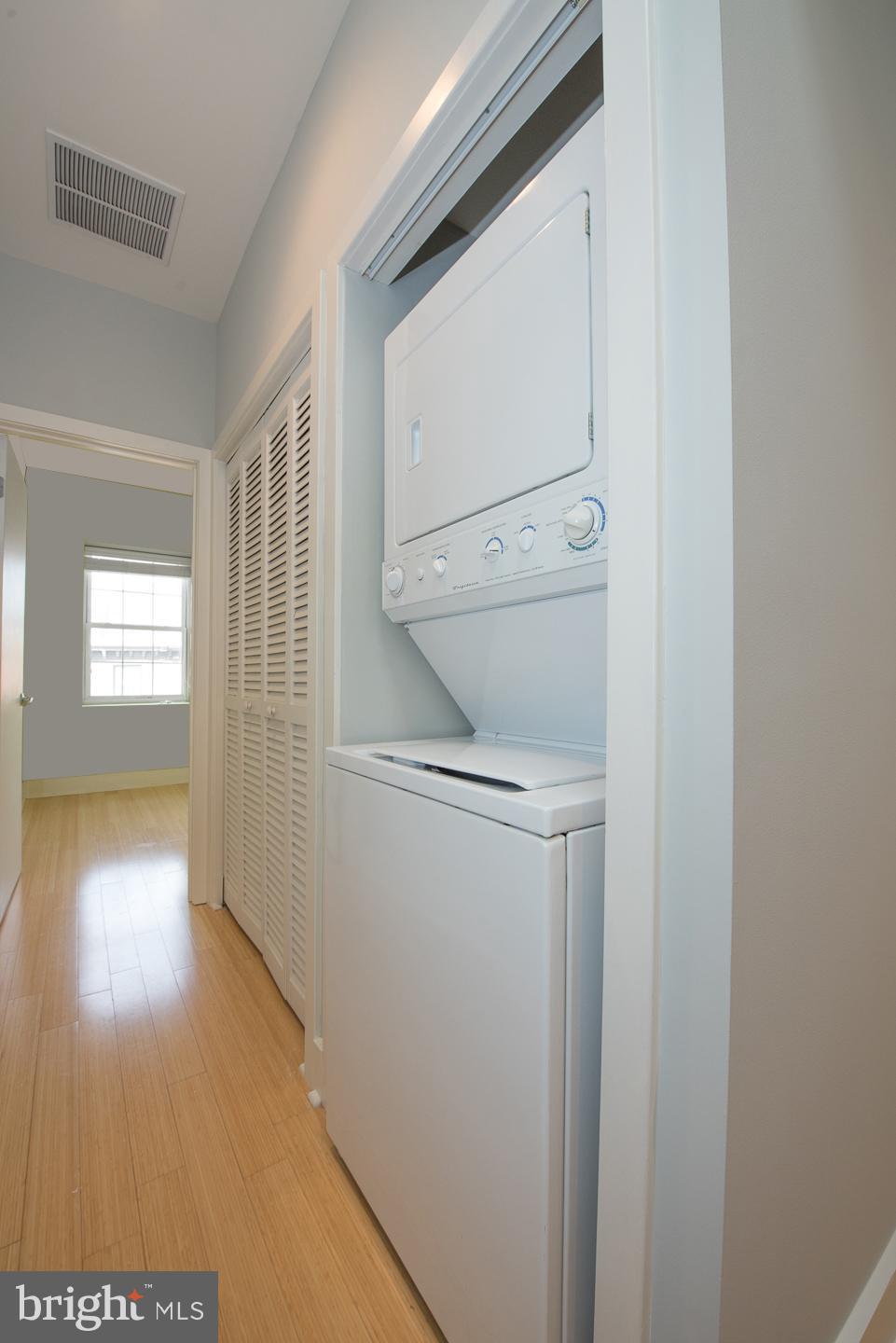 1814 CHRISTIAN ST #3