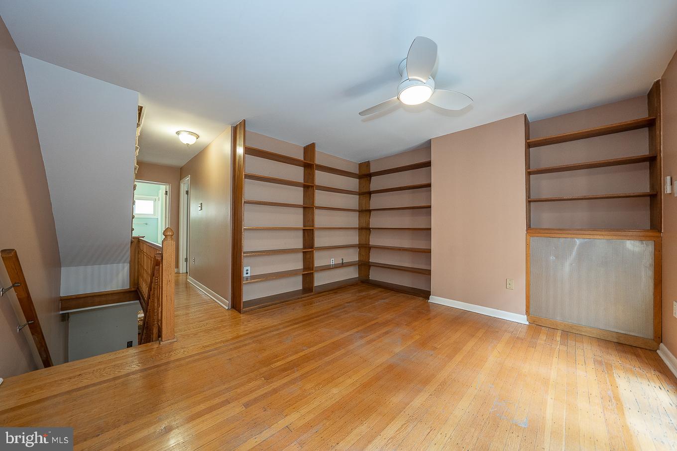 118 S VAN PELT ST