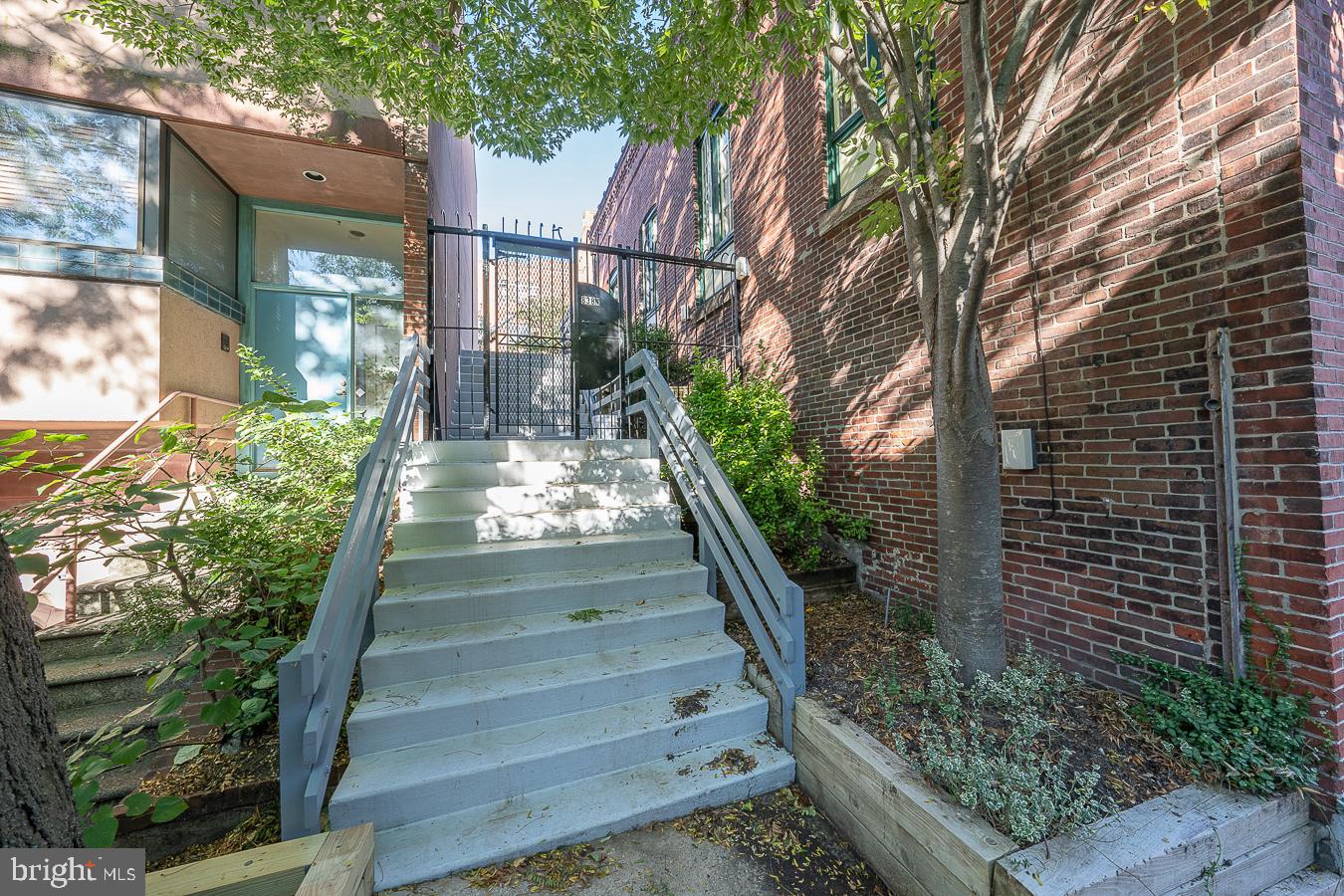 838 N NEWKIRK ST #G1