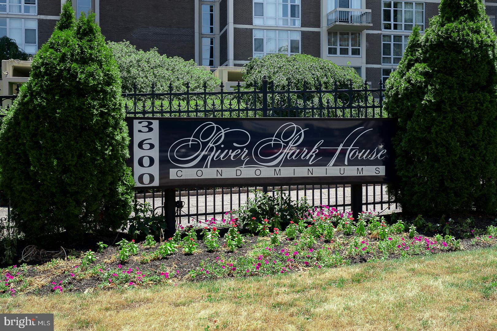 3600 CONSHOHOCKEN AVE #202