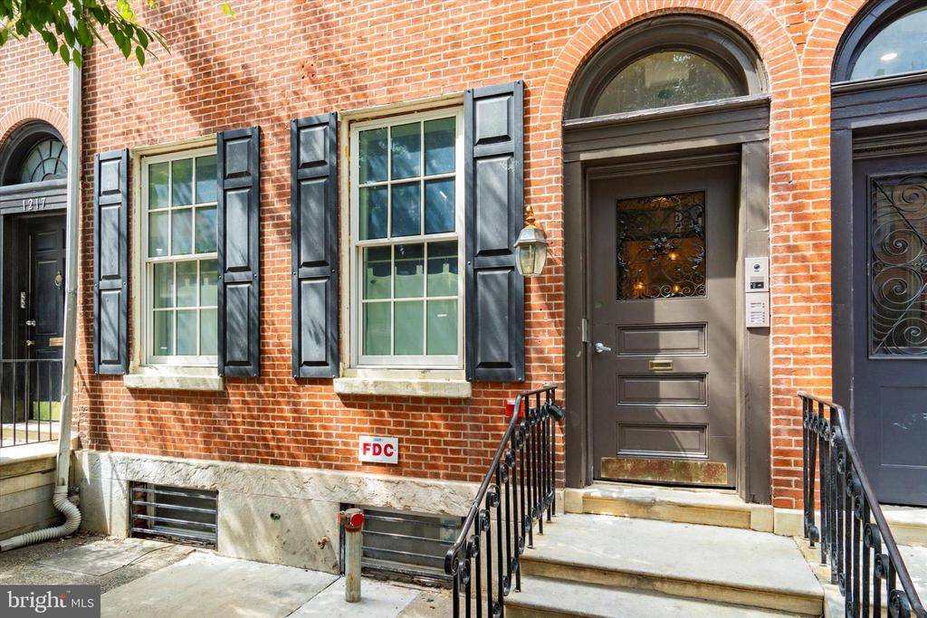 1215 Spruce St #102