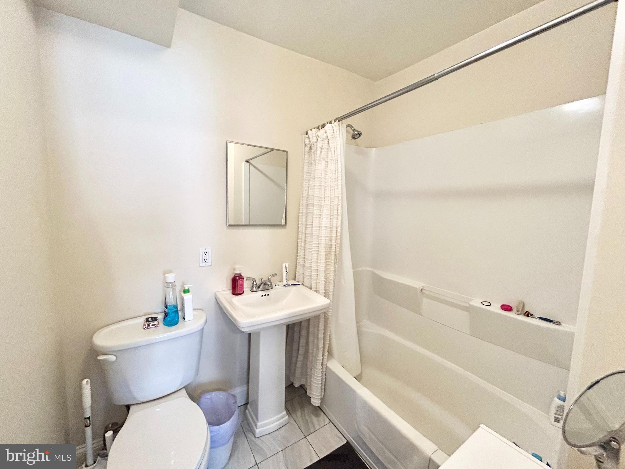 750-52 S MARTIN ST #2