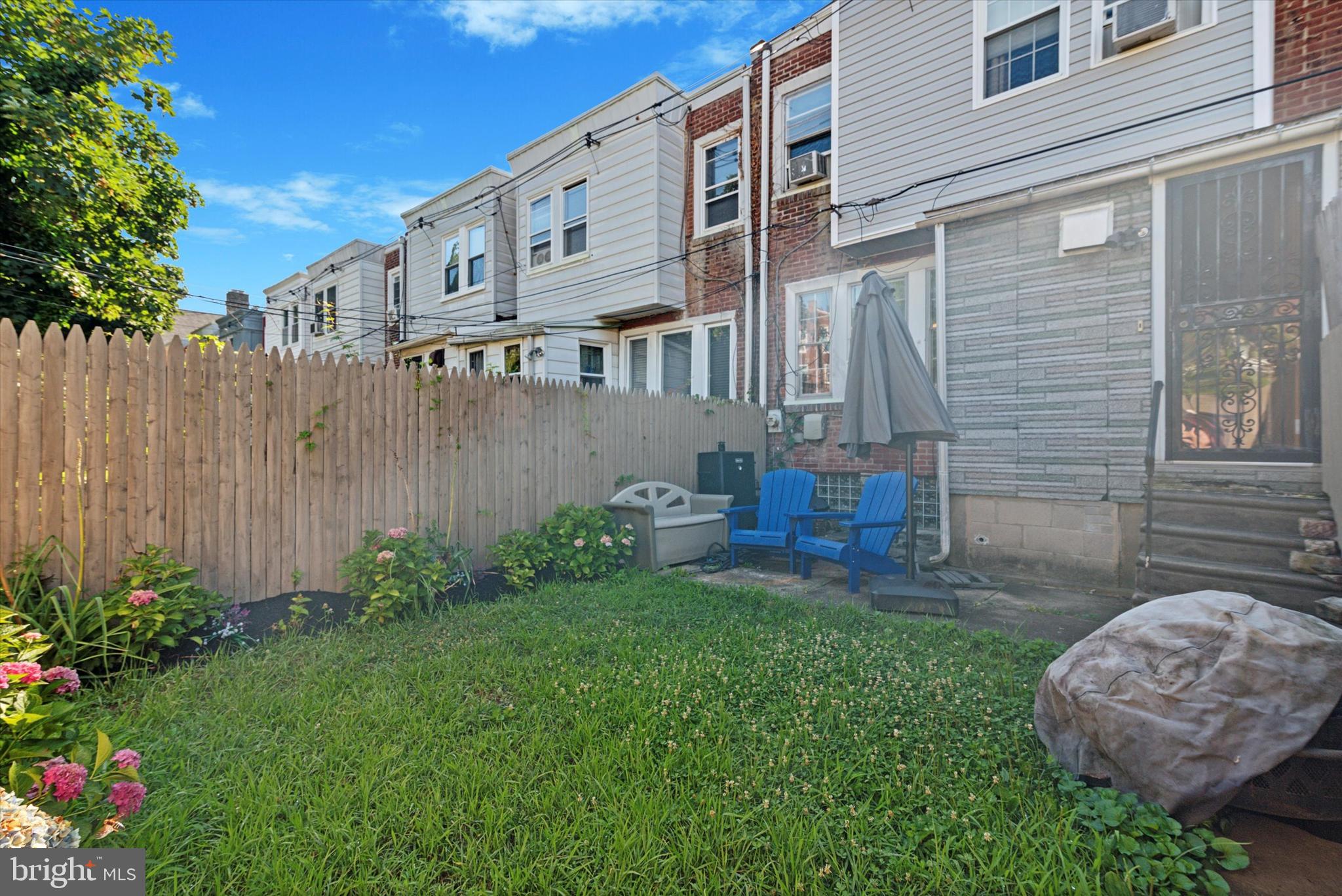 53 W Washington Ln