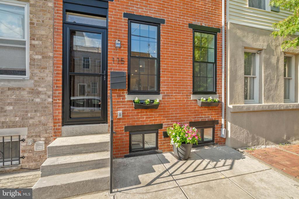 115 Morris St