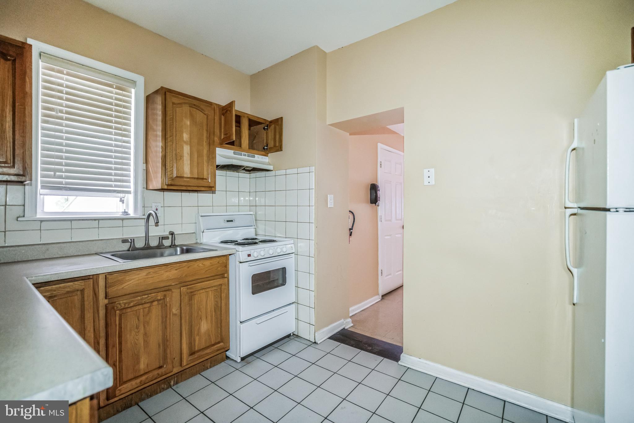 3852-54 Spring Garden St