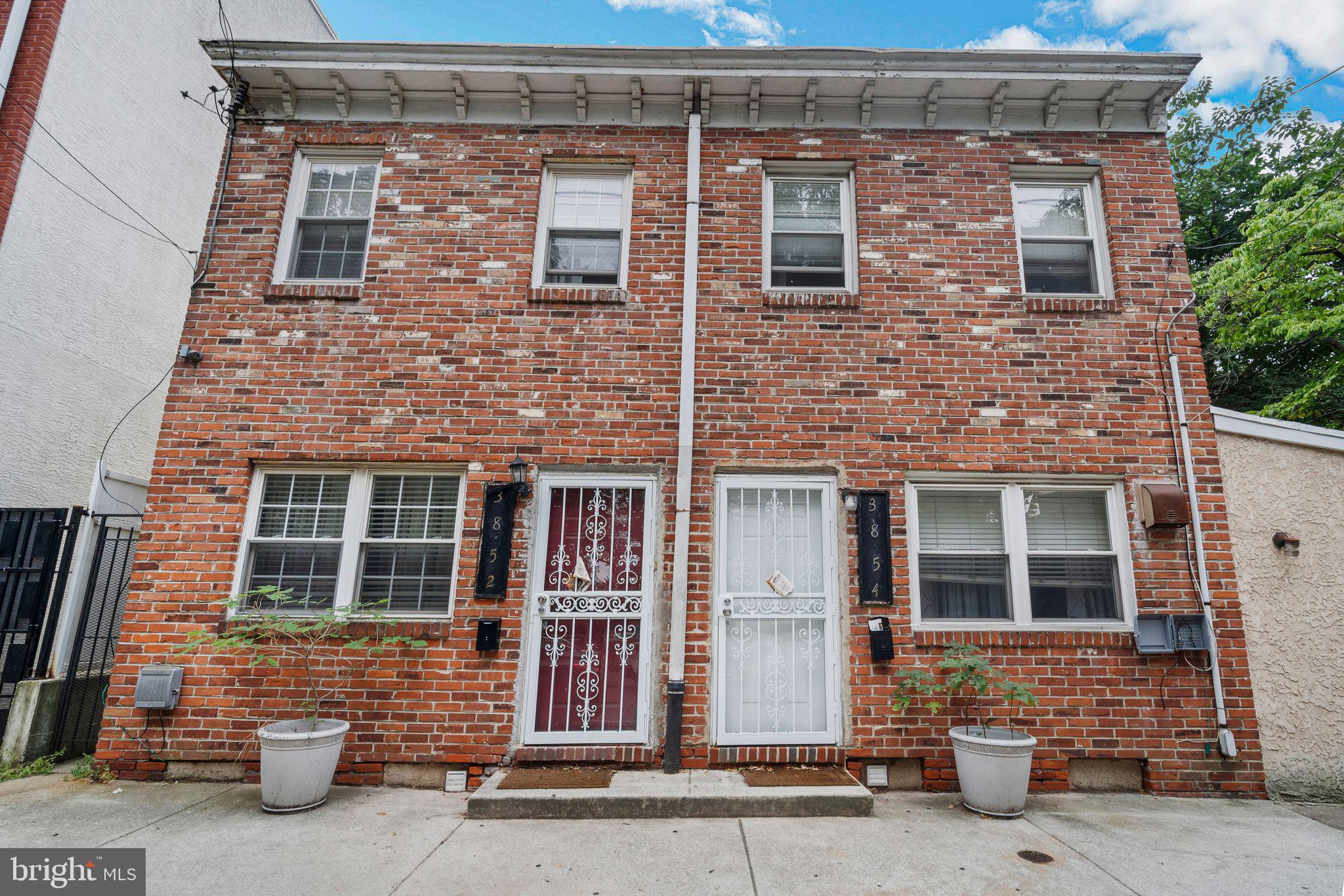 3852-54 Spring Garden St