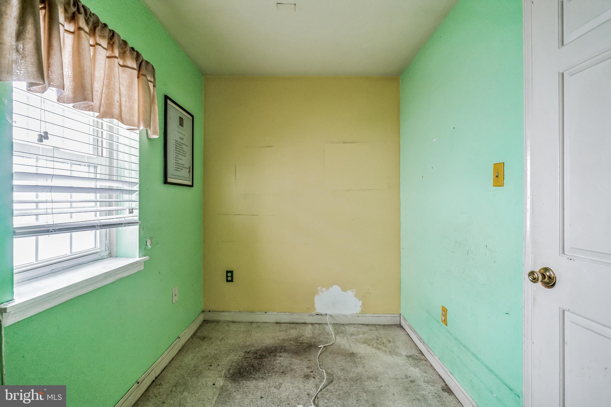 3852-54 Spring Garden St