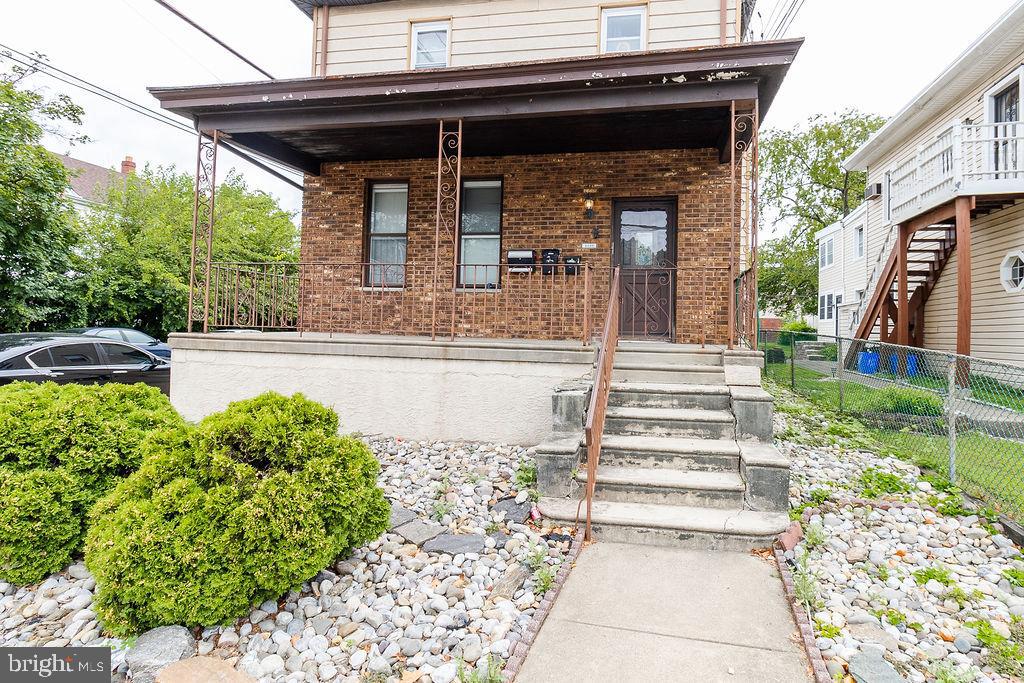 4320 RHAWN ST #1