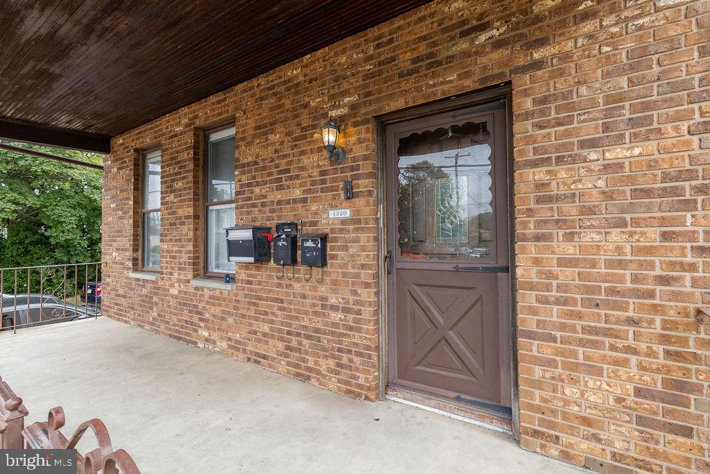 4320 RHAWN ST #1