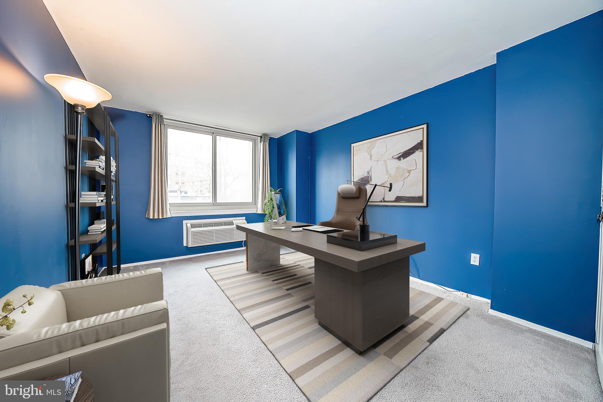 1919 Chestnut St #517