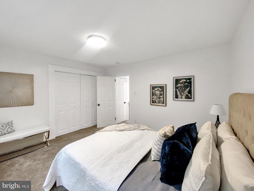 55 E Montana St
