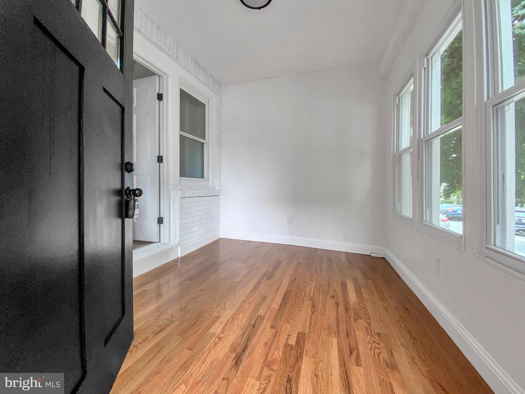 55 E Montana St