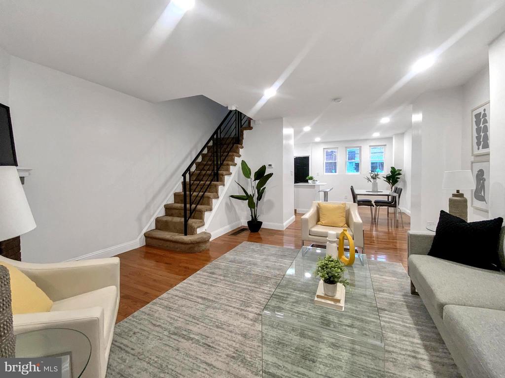 55 E Montana St