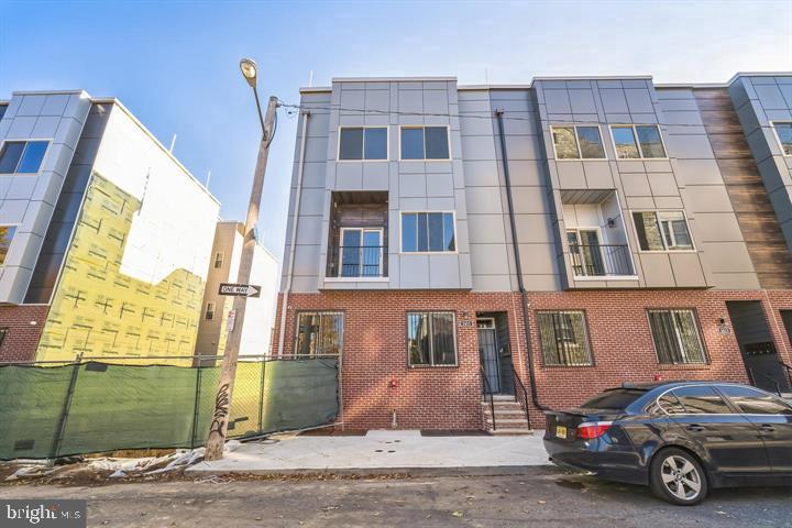 2417 N 7TH ST #C