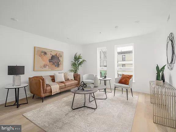 1538 FRANKFORD AVE #2A